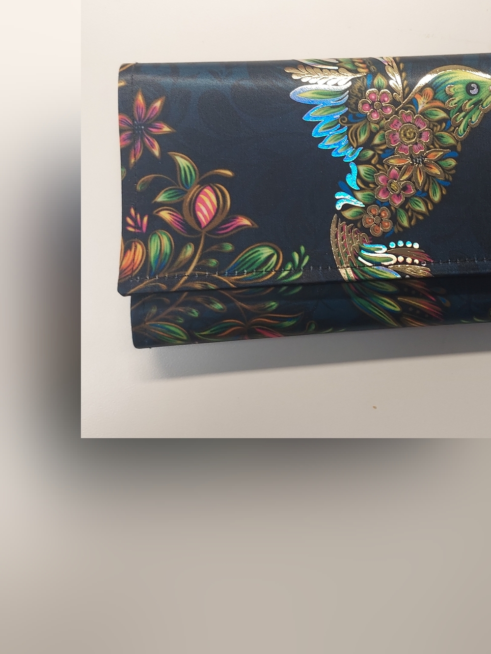 Ay Guey Humming Bird 8" Tri-fold Accordion Wallet Gold Foil Floral Mexican - Picture 4 of 12